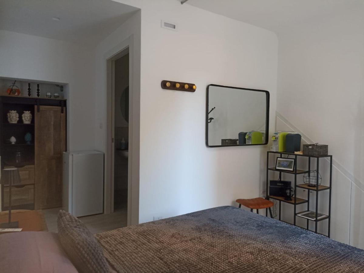 מלון סן בנדטו דל טרנטו Casa Del Fiordaliso מראה חיצוני תמונה